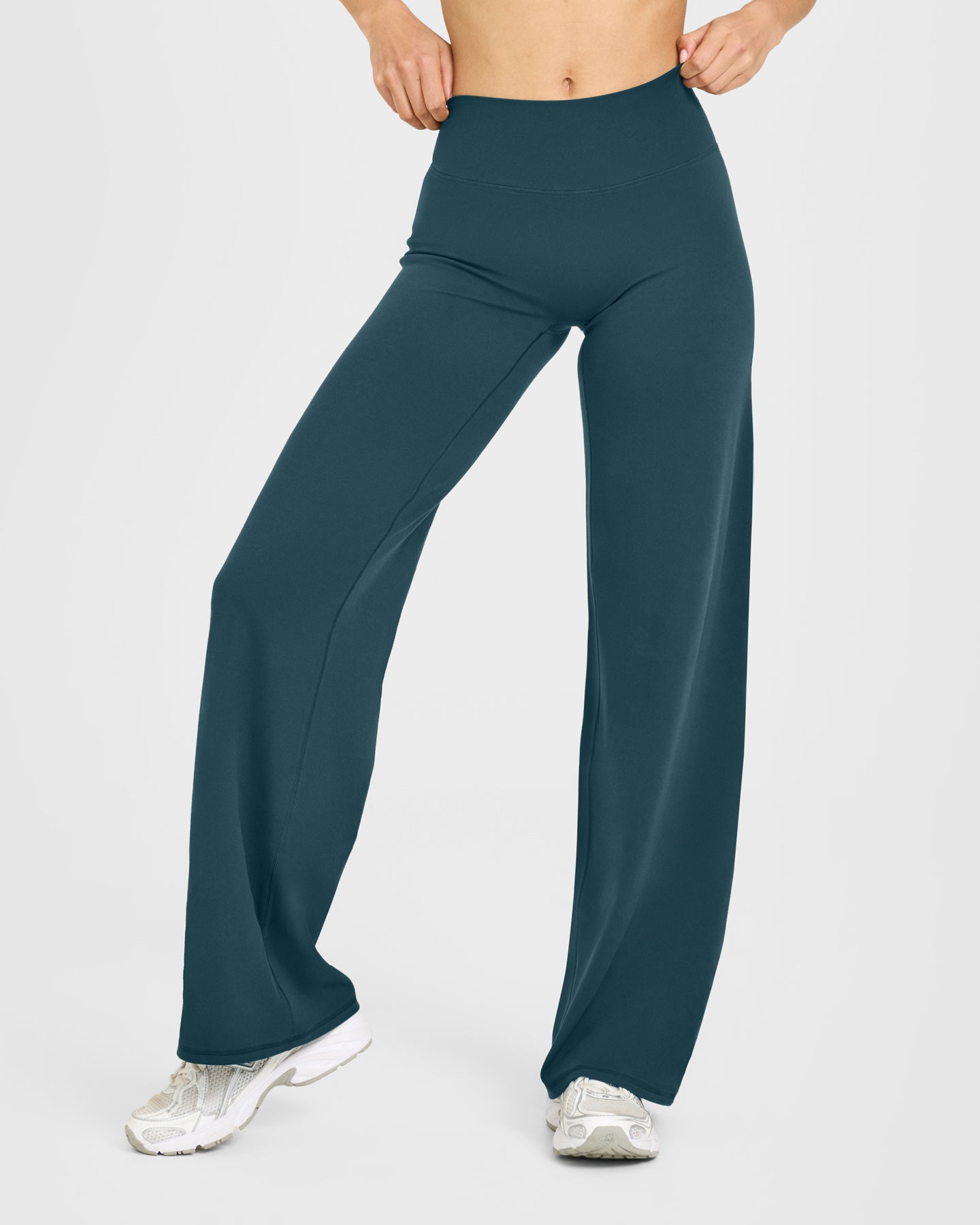 SoftMotion™ Straight Leg Bottoms with White Logo | Oil Blue