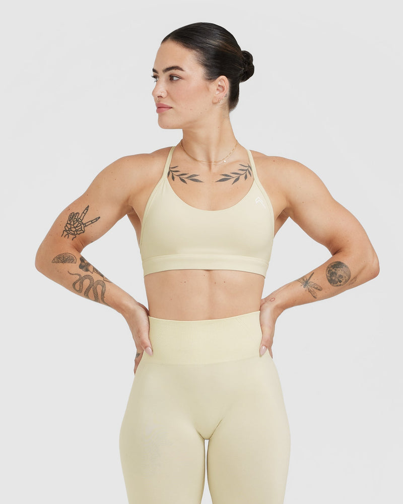 Vanila B Cup Comfortable Sports Bra for Women & Girls- Perfect for Daily  Workout & Active Lifestyle (Beige, Size 30- Pack of 1) : : Fashion