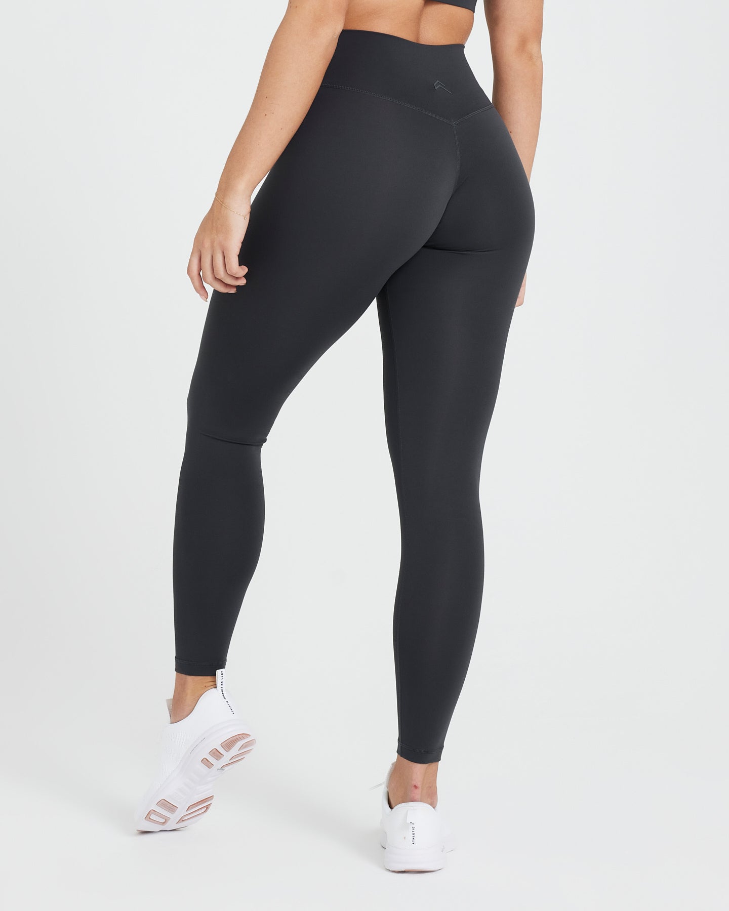Move Freely Leggings - Coal – Lilly and Cloud Boutique